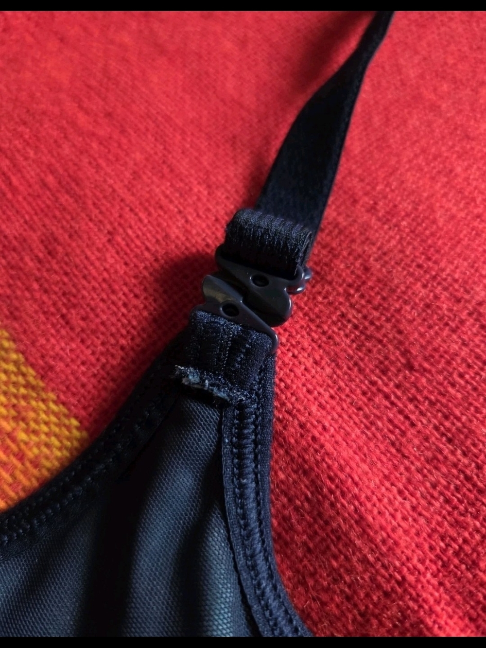 Victoria's Secret Sport (VSX) blue and black striped sports bra. 34C underwire - Picture 7 of 9